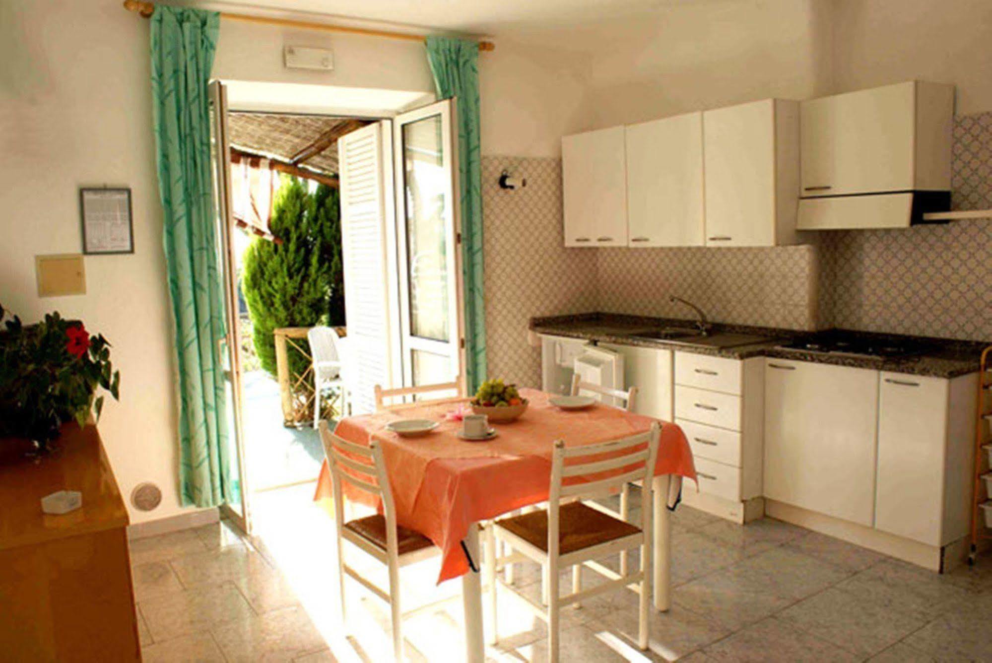 Aparthotel Marinu 3*
